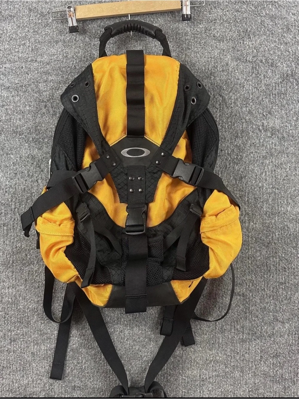 Oakley Icon 2.0 Yellow and Black Tactical Backpack